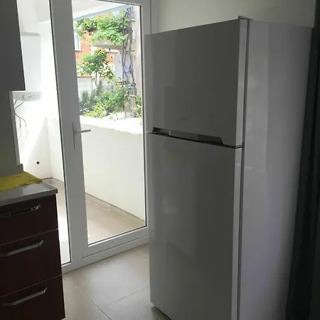Mavi Beyaz Apartment