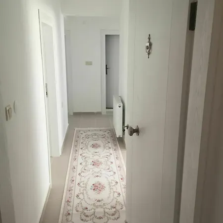 Apartment Mavi Beyaz *